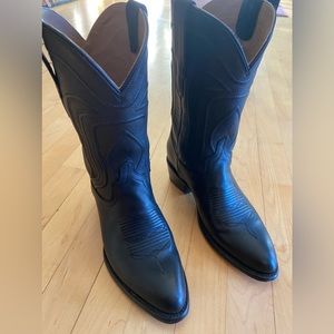 Tecovas The Jamie Calfskin boot in Midnight Calf